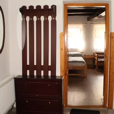 Апартаменты Dori Szallashely